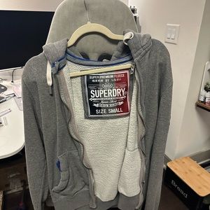 Super dry zip up hoodie, medium, rarely worn & great condition.